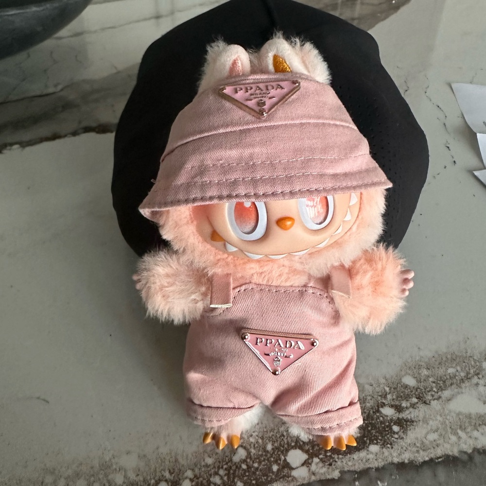 LABUBU Big Into Energy “Happiness” Pop Mart